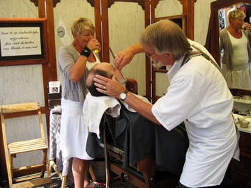 beim Barbier