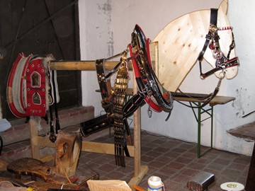 das fertigt ein Sattler