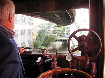 dem Fahrer über die Schulter geschaut