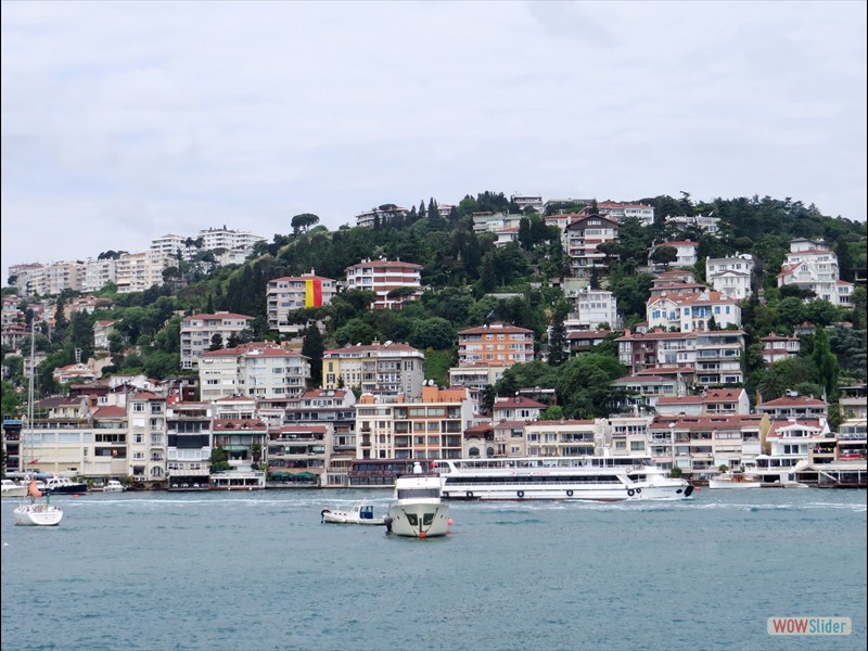 ein vornehmes Wohnviertel am Westufer des Bosporus ein vornehmes Wohnviertel am Westufer des Bosporus