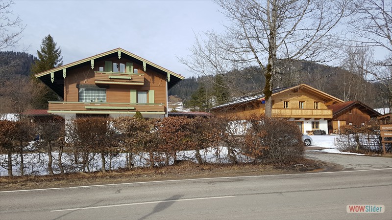 unsere Ferienwohnung mit Balkon unter dem Dach unsere Ferienwohnung mit Balkon unter dem Dach